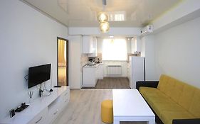 47A Excellent Apartment Center Capital